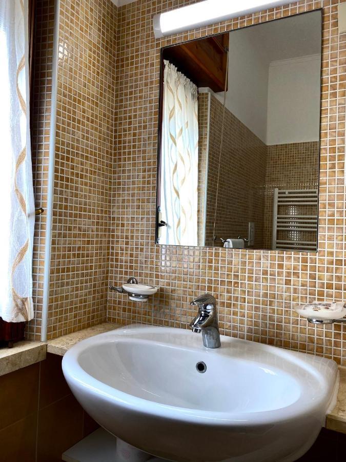 Hotel Vallisdea Сала-Консіліна Екстер'єр фото