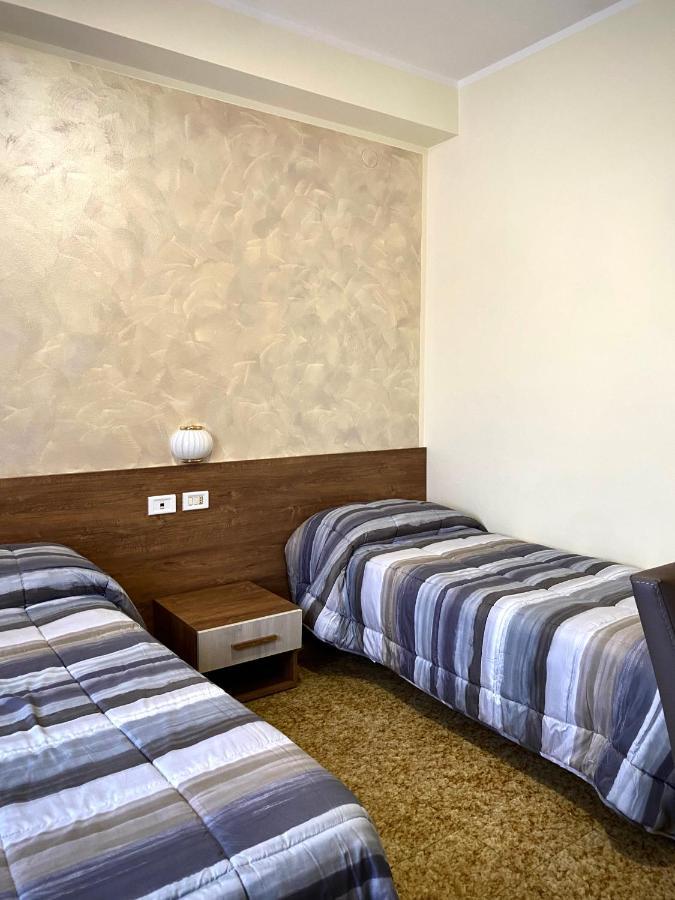 Hotel Vallisdea Сала-Консіліна Екстер'єр фото